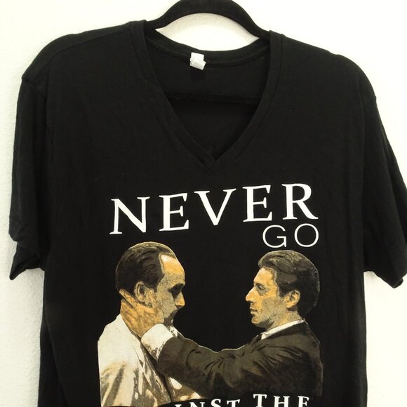 Simplex Apparel Godfather Never Go Against The Titan Family T-Shirt Men's Medium - Picture 2 of 7